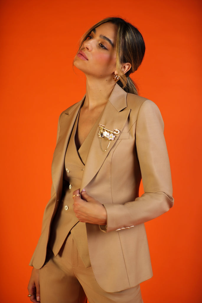 custom three piece womenswear suit vest peak lapel blazer and pant